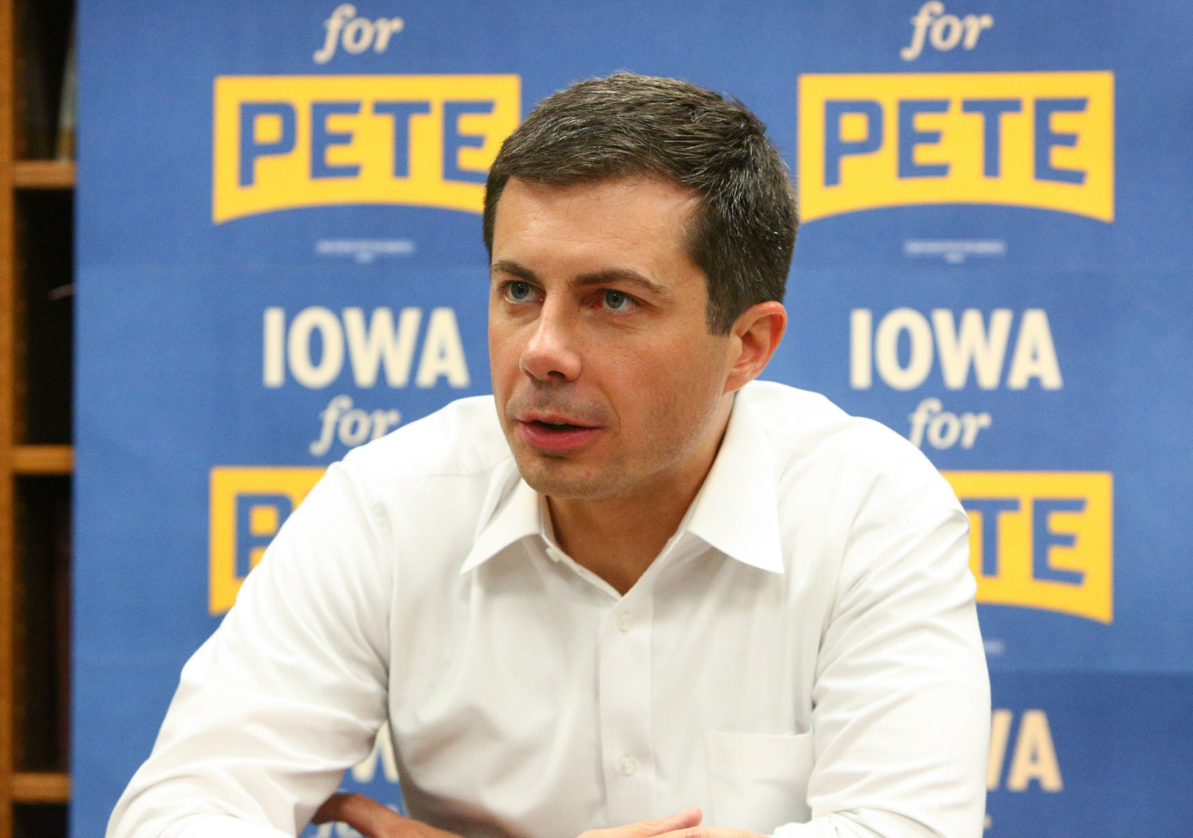 Mayor Pete Buttigieg in Mason City - 3